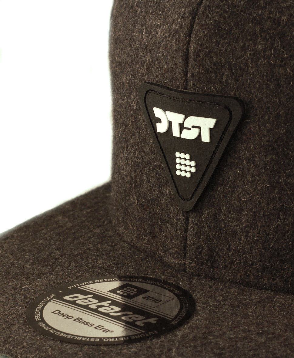 Low Logo Snapback | Gray Wool